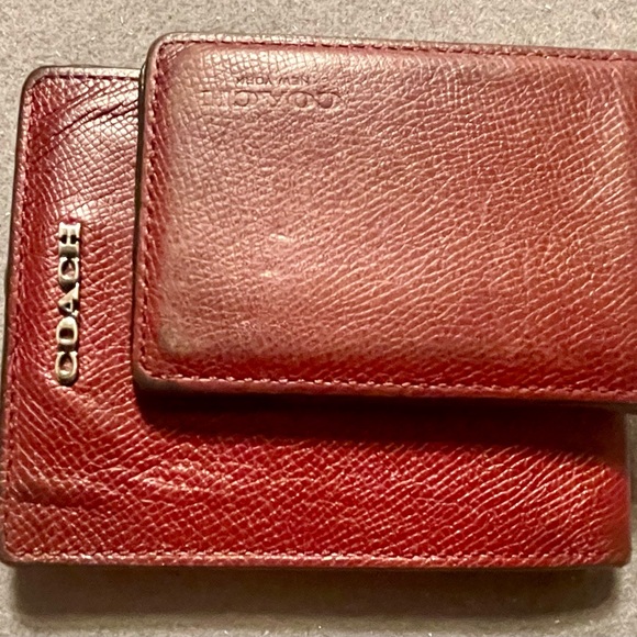 Coach Burgundy Leather Bifold Wallet and Card Holder - Picture 1 of 8